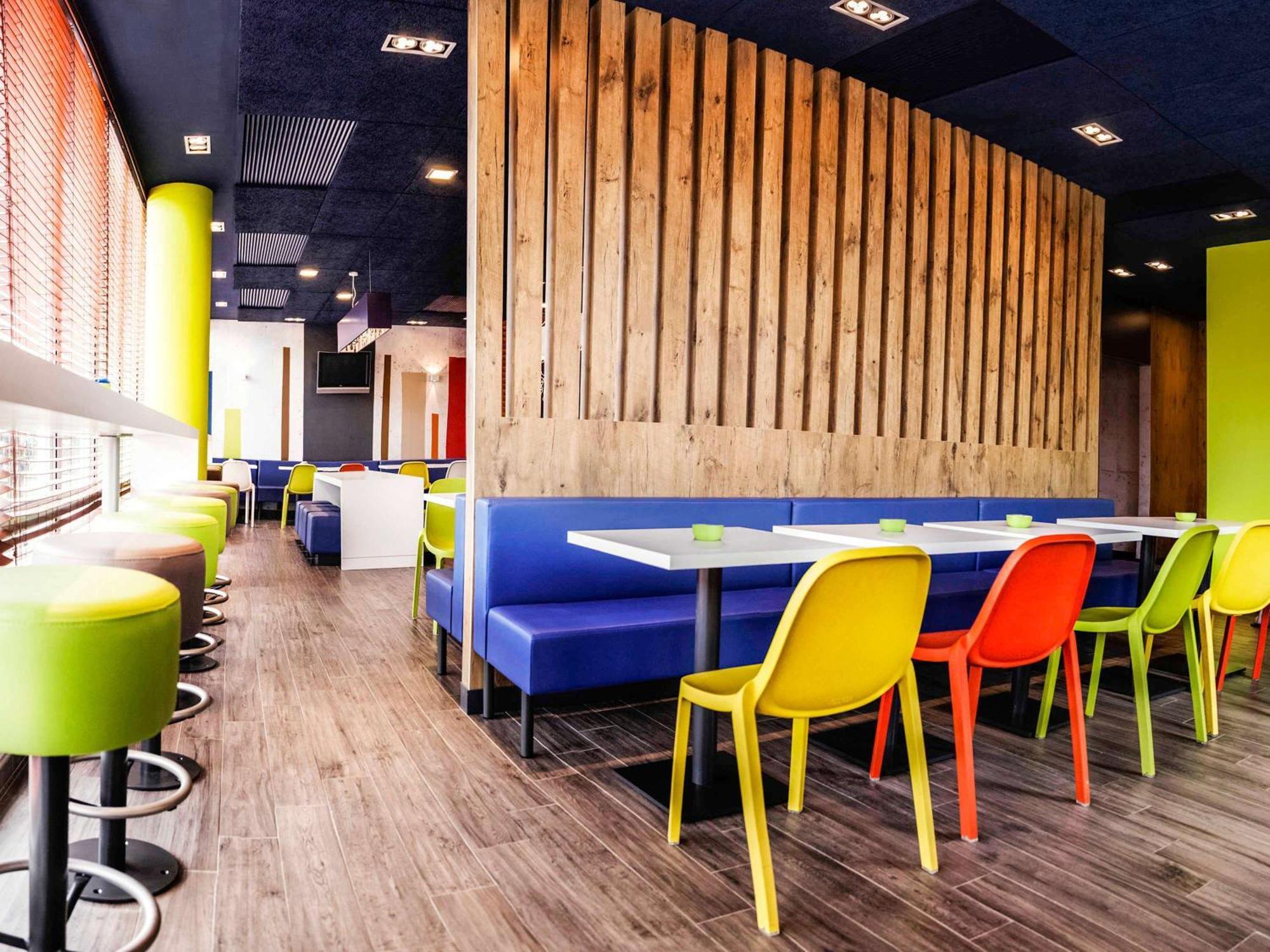 Ibis Budget Barcelona Sant Andreu De La Barca Eksteriør billede